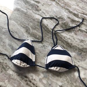 Abercrombie & Fitch bikini top